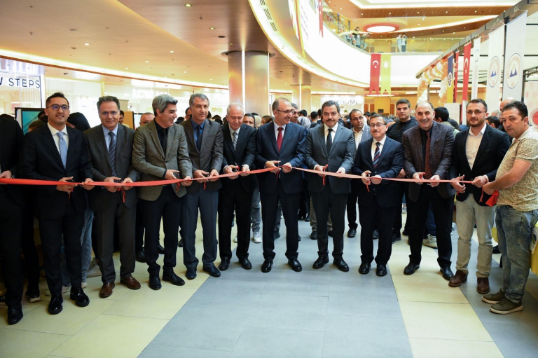 2024-anadolu-universiteler-birligi-tanitim-fuari-malatyada-192