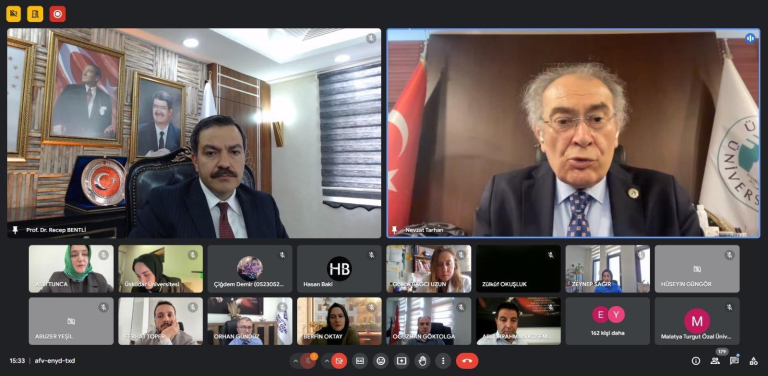 malatya-turgut-ozal-universitesinde-genclerde-gelecek-kaygisi-konferansi-duzenlendi-222