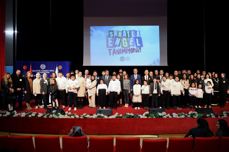 sanatla-engel-tanimiyoruz-etkinligi-duzenlendi-571