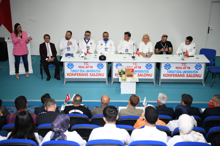 universiteler-arasi-yemek-yarismasinda-arslantepenin-isigi-parladi-1104