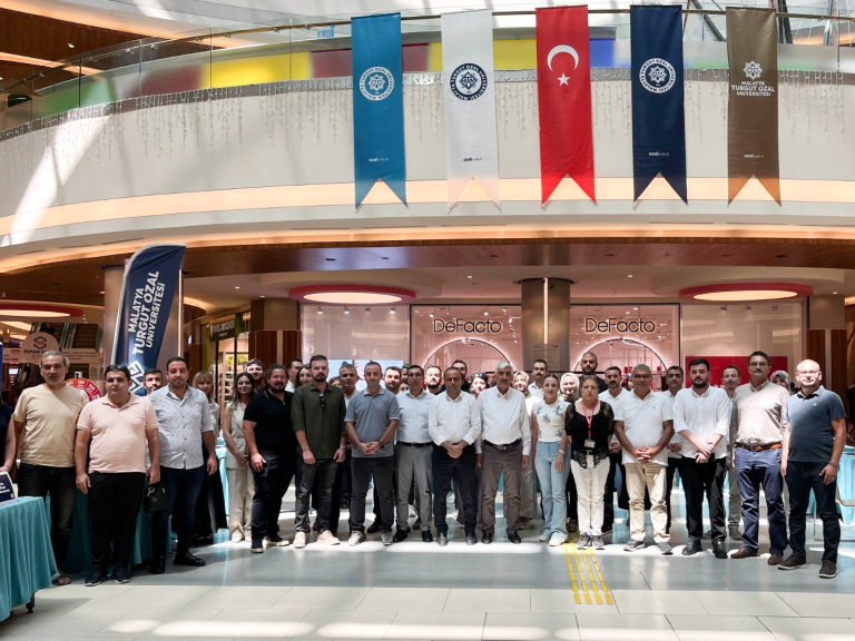 malatya-turgut-ozal-universitesi-tercih-ve-tanitim-gunleri-basladi-1249